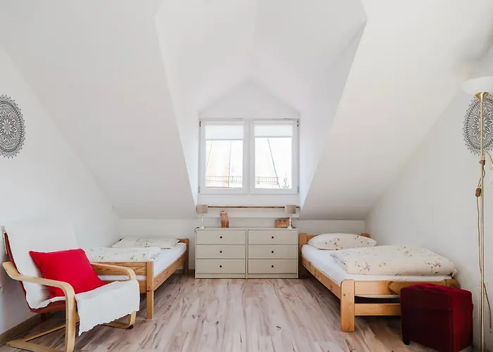 Gosciniec Adam Pensionat 3*